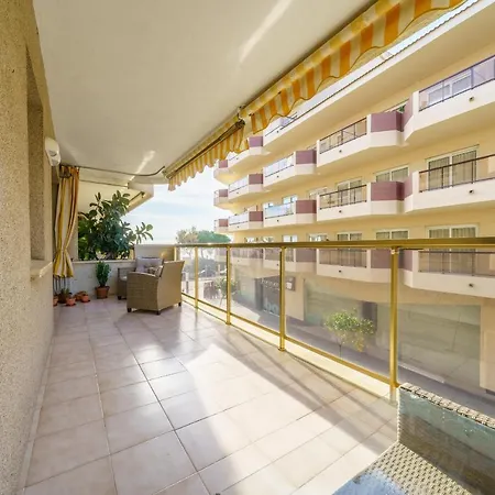 Homeholidaysrentals Liberty - Costa Barcelona
