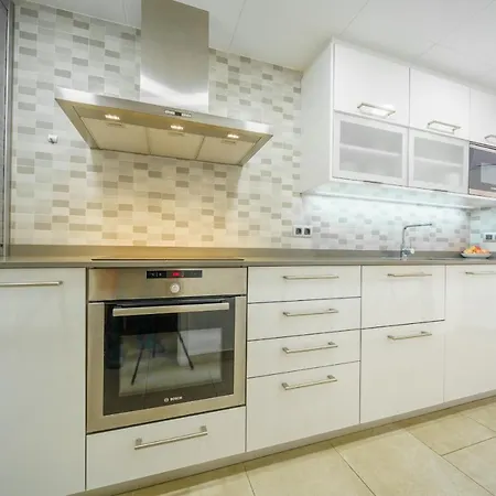 Homeholidaysrentals Liberty - Costa Barcelona