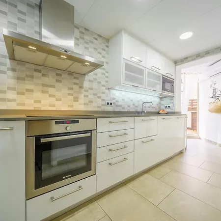Homeholidaysrentals Liberty - Costa Barcelona